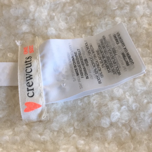 GIRLS CREWCUTS SCARF & HAT SET - Picture 8 of 8